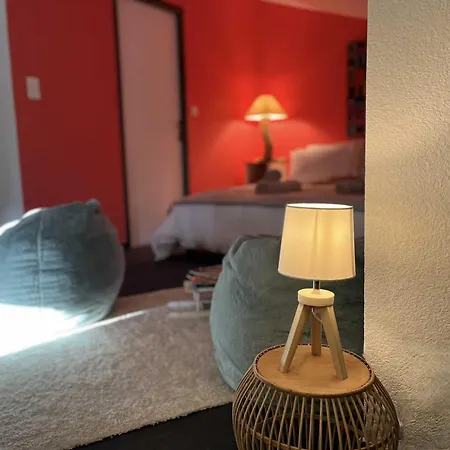 Le Coq Enchantee - Nid Douillet Au Coeur De Apartament Montauban